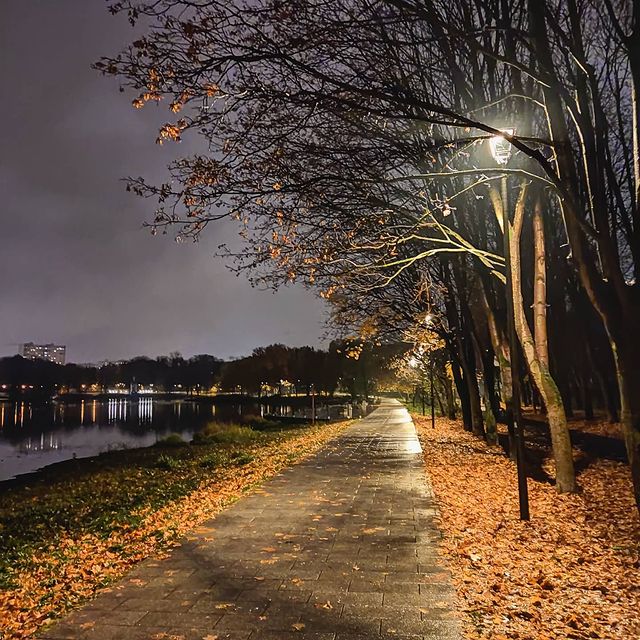 dana_kerroll в LOOKY. #осень,#набережная,#парк,#настроение,#москва,#россия,#autumn,#moscow,#russia. Самое время открыть ...