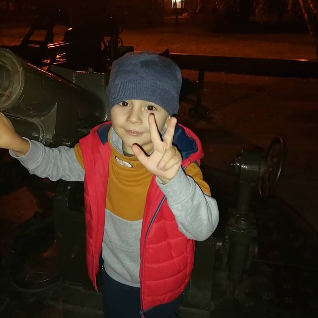 rusik_moroz в LOOKY. . Русланович как всегд...