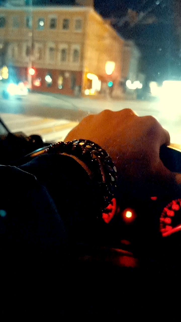 ilya_dmc_serebro в LOOKY. . 🤔