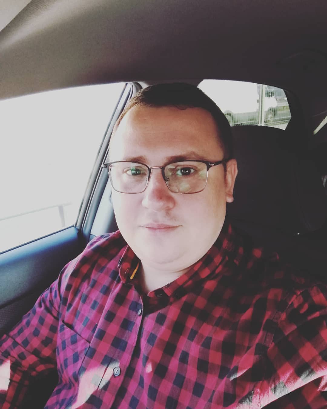 rusik_moroz в LOOKY — Доброе утро.
Вперёд к выполнению поставленных целей 😎ведь е