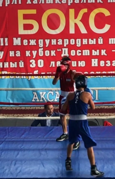 farukh_rakhmatullaev in LOOKY. . В жизни бывает и так...
