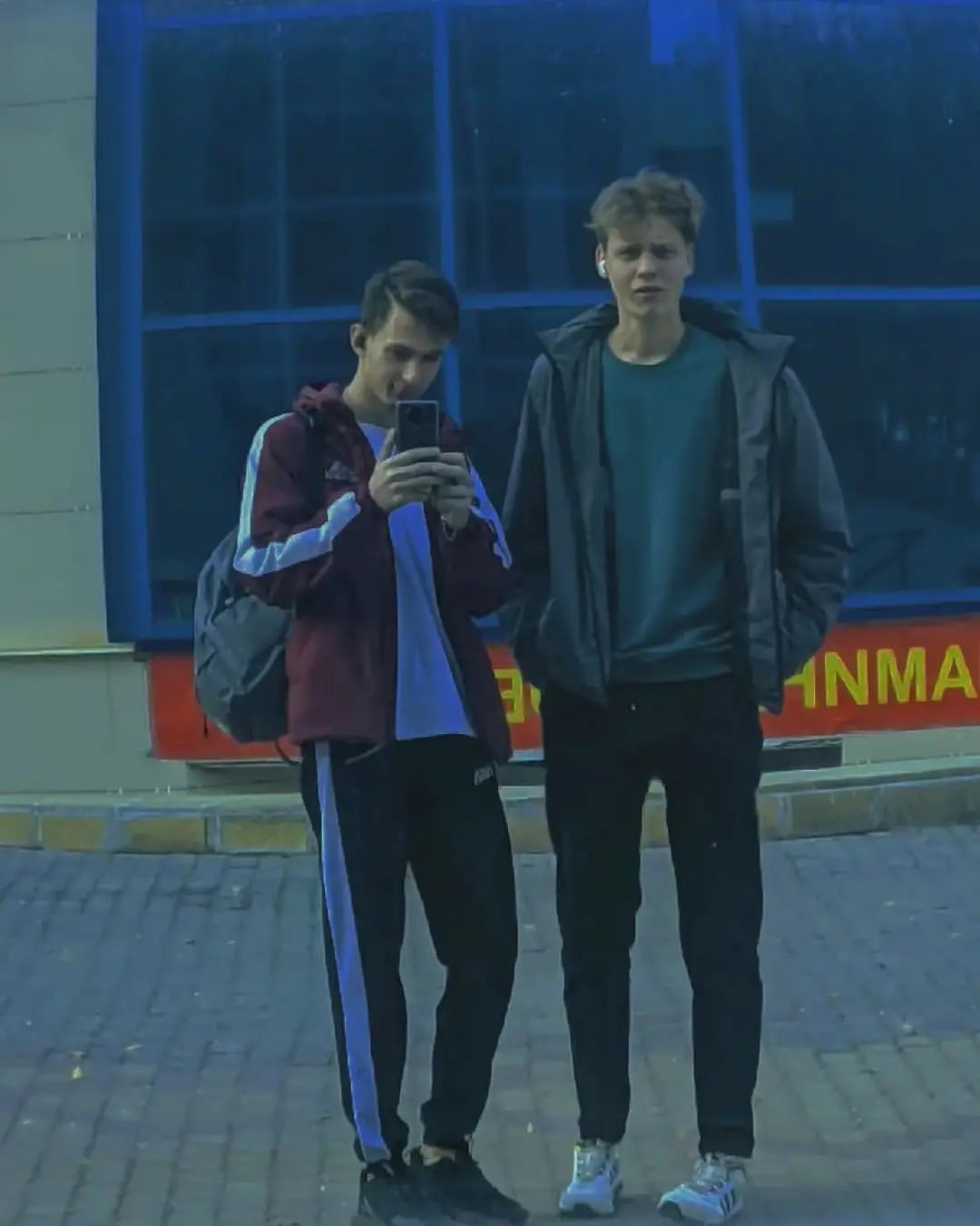 wavessongluv в LOOKY — В отражении.