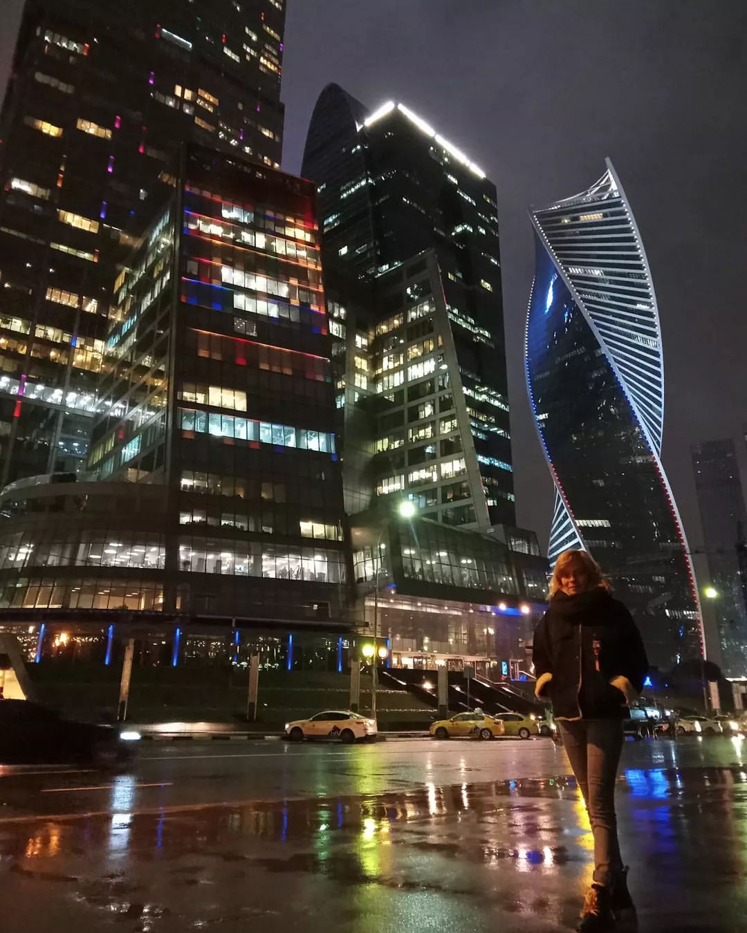 krolina1221 в LOOKY — #МоскваСити
#фото
#прогулка
#Москва