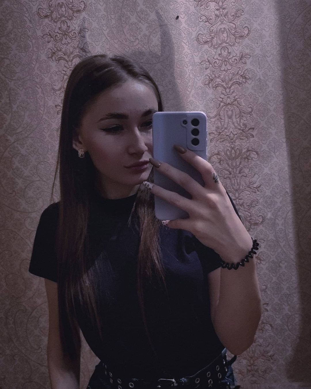 dary__li в LOOKY — не оставляй меня.