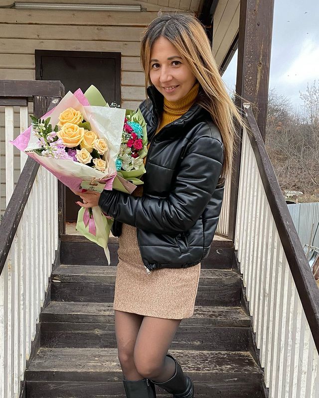 dinarhic в LOOKY. . Мне 32!!! 🥳
⠀
Не ск...