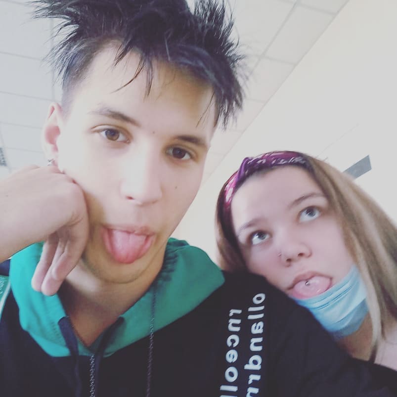 noname228.2 в LOOKY. . Friends🥰