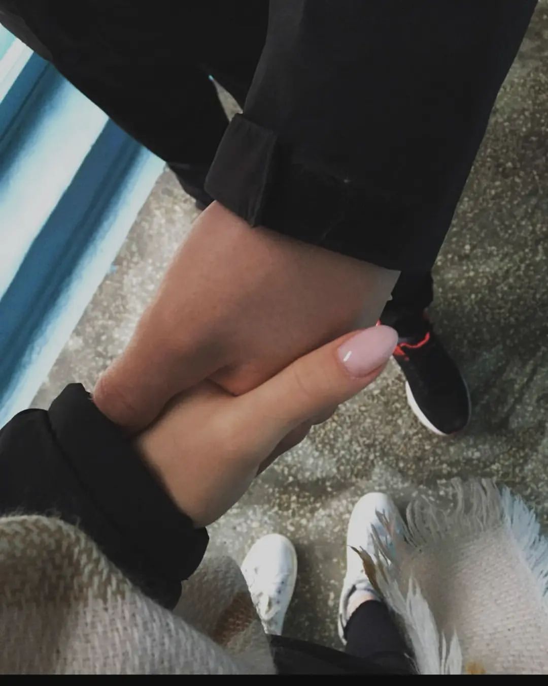 alenapikhenko2305 в LOOKY — 🥀🖤