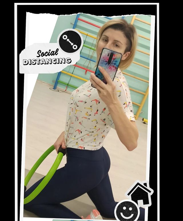 sssergevna в LOOKY. #локдаун,#фитнесдома,#всепросто,#занимайсясобой,#фитнесдома,#домашнийфитнес,#отжимания,#пресс,#приседания,#махи,#выпады,#упражнения,#фитнесмать✌. Закрытие фитнес-клуб...