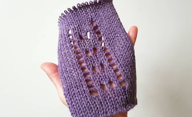 shemy.vyazaniya в LOOKY. #knitdress,#вязаноеплатье,#вязаниеслюбовью,#красивыйшарф,#красивыйсвитер,#модныйсвитер,#платьеспицами,#вяжемспицами,#узоры,#узор,#узорыспицами,#длясебялюбимой,#схемывязания,#вязаниенамашине,#ажурныйузор,#машинноевязание,#узорынамашине,#вяжунамашине,#вяжемнамашине,#схемыmarishinoknits. Ажурный узор для дже...