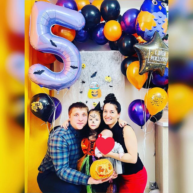 bashirovamarina19 в LOOKY. . Нашей Азалюшке 5 лет...
