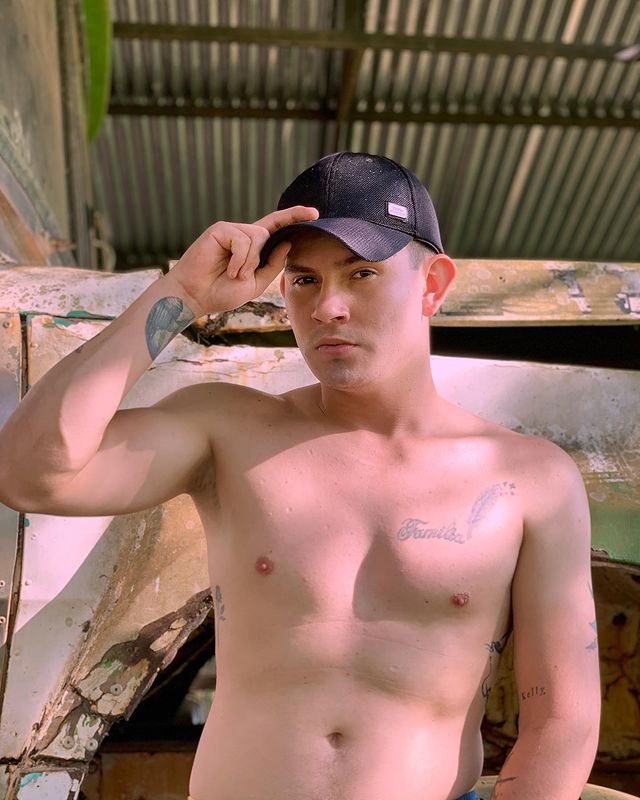 adriian_rondon в LOOKY. #gay,#gayguy,#gayfit,#gayman,#gaylife,#gaypride,#gaymadrid,#gayespaña,#gaychile🇨🇱,#barranquillagay,#chapinerogay,#gaybrasil,#gayfollow,#follow,#love,#photogay,#boystyle,#boy,#boys,#boysloveboys,#fotografia,#photography,#modelo,#modelboy,#modeling. 𝖂𝖊 𝖑𝖎𝖛𝖊 𝖜𝖎𝖙...