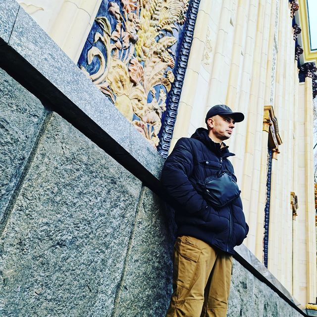b._.a._.i в LOOKY. #москва,#moscow,#выходной,#вднх,#vdnh,#выходной,#деньнародногоединства,#прогулка,#семья,#отдых. #москва #moscow #вых...