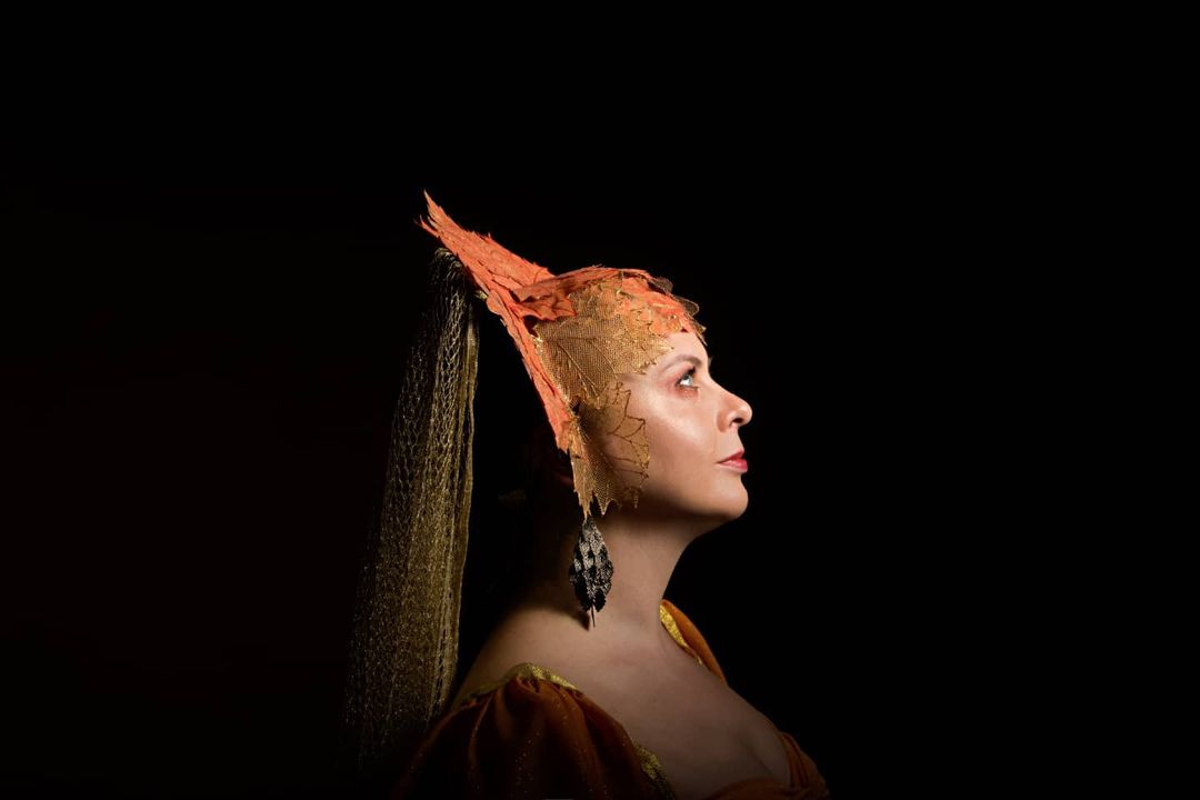 lady_morrygan в LOOKY — Под финал осени приехали мои фоточки в кокошнике-осени.
Я, т