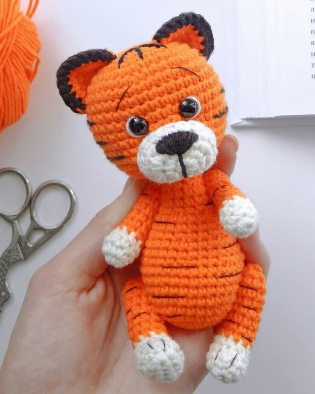 Petelka pro в LOOKY. #амигурумисвоимируками,#тиграмигуруми,#игрушкиамигуруми,#вязаниекрючком,#вязаниедетям. Паблики пестрят тигр...