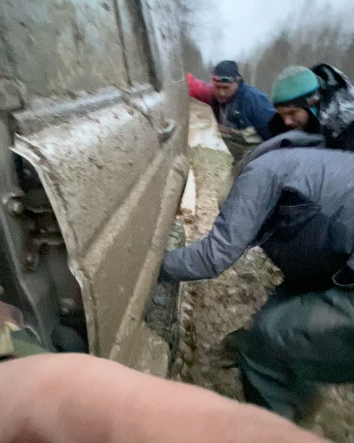 bonzikk в LOOKY. #Бушнево,#ПЧ2021,#ПолнаяЧухлома2021,#ПолнаяЧухлома,#ПЧ,#4x4freedom,#discovery2,#td5,#teamls78. Дорога на #Бушнево в...