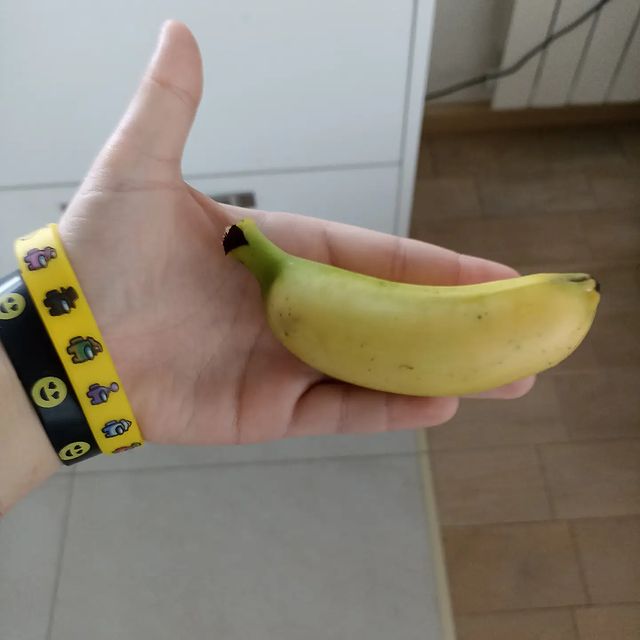 _mishabagnyuk_ в LOOKY. . Мини-бананчик)