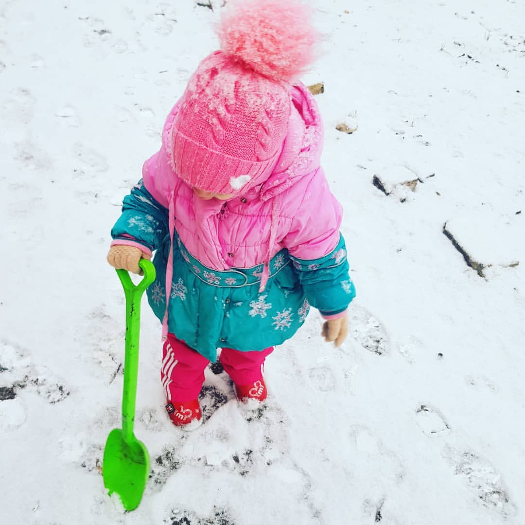 aleksandra_maevskaya_ в LOOKY — А мы с утра уже на улице, радуемся снегу 🌨❄Сказочное утро, 