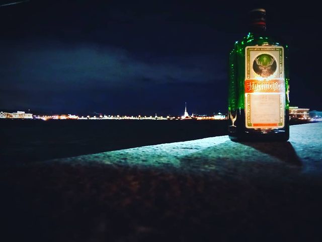 alx_nvsk в LOOKY. #jagermeister,#night,#liteynybridge,#spbbridge,#thepeterandpaulfortress,#close,#weekend. Что-то про близость ...