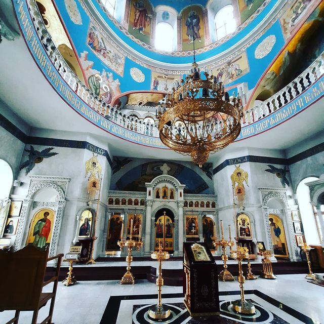 v_e_r_t_i_n_a в LOOKY. #малоярославец,#православнаяцерковь,#никольскийсобор,#вера,#монастырь,#религия,#собор,#православие. Никольский собор,
Ни...