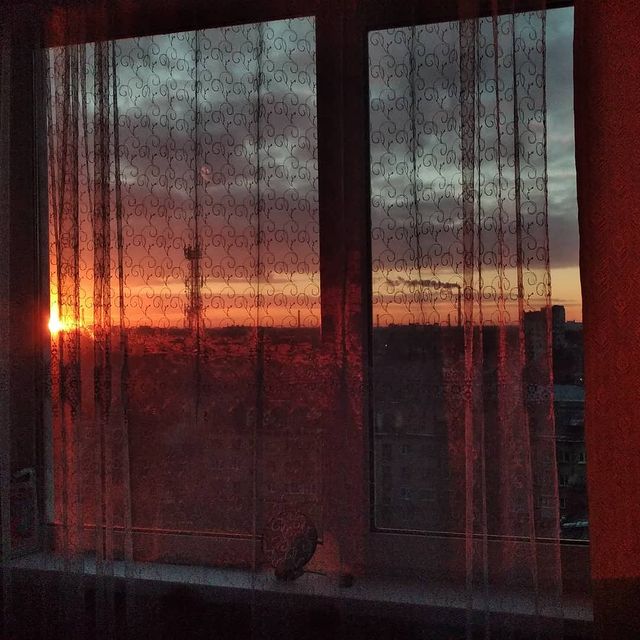 moons_os17 в LOOKY. . half light ❄️