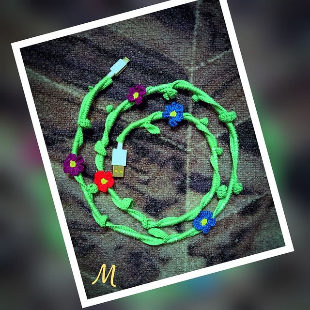 _mandarinka10_ в LOOKY. #зарядка,#трава,#цветы,#цветочки,#вязаниекрючком,#вязание,#ручнаяработа. Декор повседневных п...