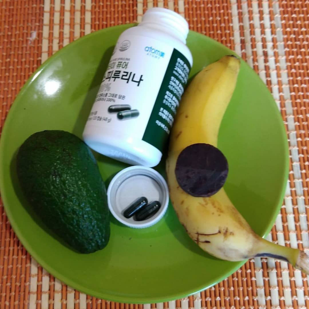 annaivan_doma в LOOKY — 🍌🥑 Для маски берем неспелый авокадо, банан сбиваем в кашиц