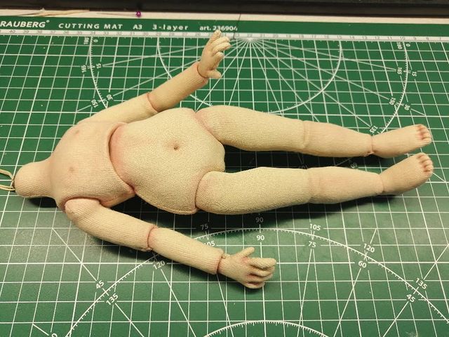 ewitadolls в LOOKY. #процессы_ewitadolls,#куклавработе,#работанад,#созданиекуклы,#текстильнаяшарнирка,#текстильнаякукларучнойработы. Ну вот как-то так......