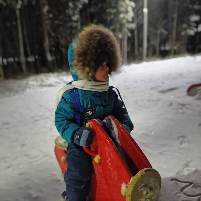 v_a_l_e_r_i_official в LOOKY. . null