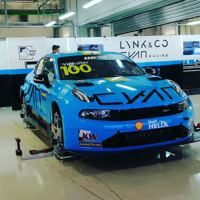 evgena_bogach в LOOKY. #wtcr,#кузовныегонки,#сочиавтодром,#финалчемпионата. #wtcr 2021

#кузовны...