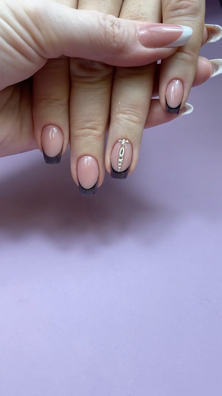 marina_kurchashova в LOOKY. #маникюрбратеево,#маникюрмосква,#наращиваниеногтеймосква,#моделированиеногтеймосква,#росписьнаногтяхмосква. Выкладной френч вне ...
