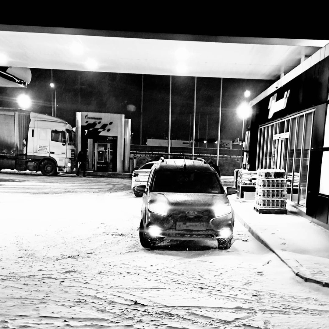 sergeytaxivaeroport in LOOKY. . null
