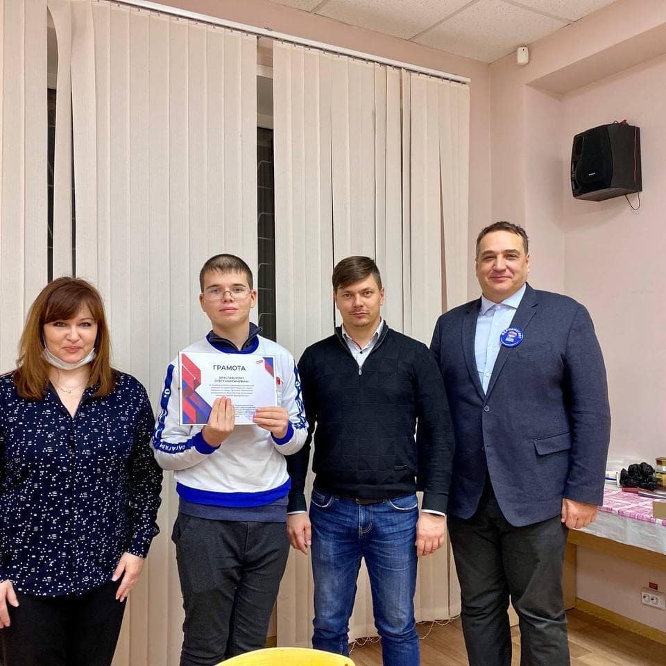oleg_braslavskii в LOOKY. #ЕР20лет,#МолодаяГвардия,#ЕдинаяРоссия,#МГ_50. От всей души хочу по...