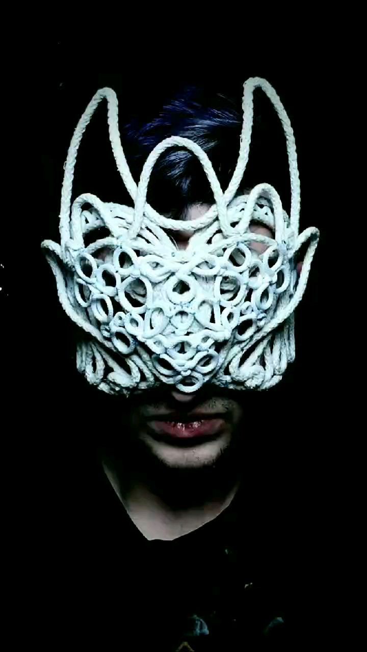 oleg_lll_ in LOOKY. #art,#artist,#craft,#mask,#maskart,#darkart,#dark,#crafts,#crafting,#ghost,#gothic,#witch,#witchcraft,#witchart. Вот промежуточный эт...