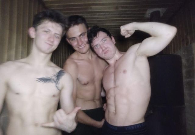 evgn_ls в LOOKY. #ТриДибила. Банька-Парилка🔥
#Тр...
