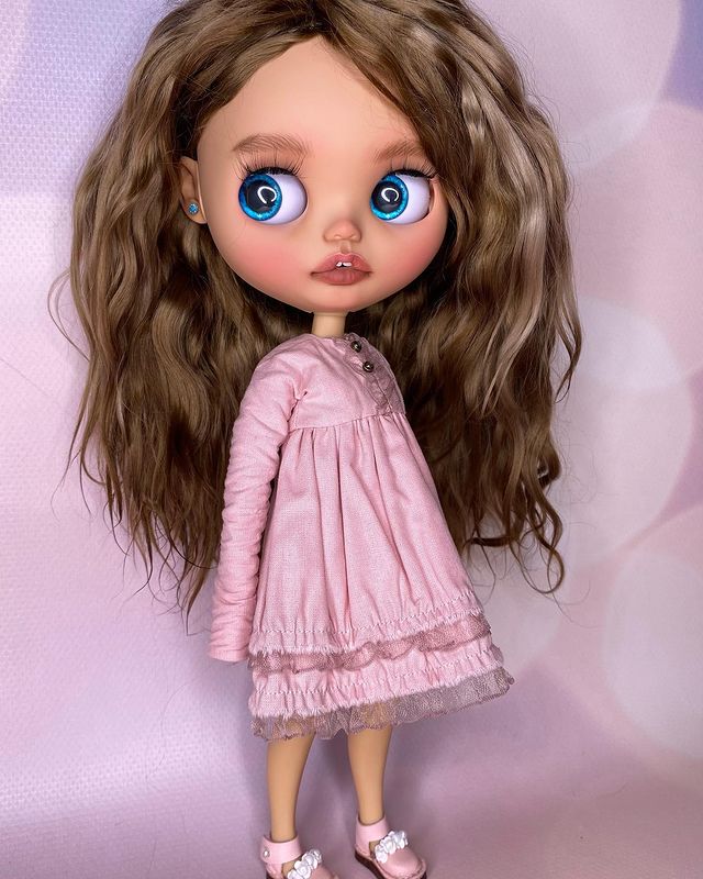 blythes_boutique в LOOKY. #блайз,#куклаблайз,#карвингблайз,#блайзкупить,#блайзкастом,#куклыручнойработы,#клубинстадолл,#blythe,#blythedoll,#customblythe,#blyhtelover,#blythelove,#ooakblythe,#blythedollcustom,#blytheworld#usa#tokyo#doll,#натуральныеволосы,#dollycustom,#icydoll,#holaladoll,#blythelips,#ブライス. ПРОДАНА🇺🇸 Спасибо ...