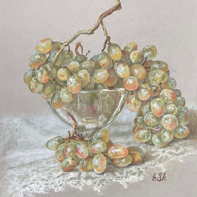 lena_shar_art в LOOKY. #dailypainter,#dailypainting,#pastelcolors,#pastel,#art,#drawing,#pastelart,#artwork,#artistsoninstagram,#painting,#fruitart,#artoftheday,#sketch,#instaart,#draw,#contemporaryart,#sketchbook,#arts,#instagood,#artlovers,#sketching,#modernart,#originalart,#grapes,#stilllife,#kitchendecor,#elenasharapova,#commissionart,#customart. Soft Pastel on paper...