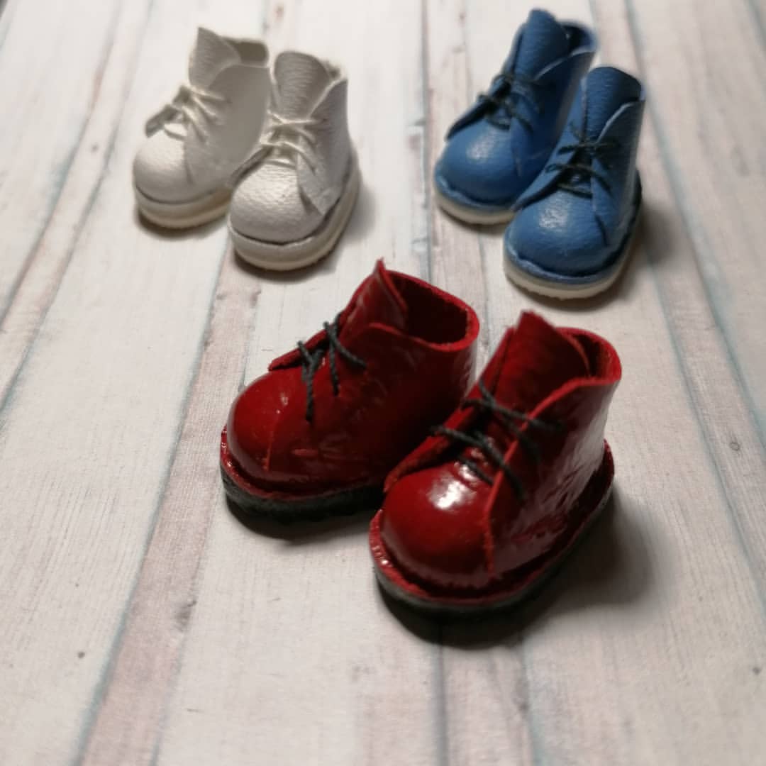 infinite_blythe в LOOKY — Ботиночки сшиты на заказ, отправляются к своим ножкам 👣
Воз