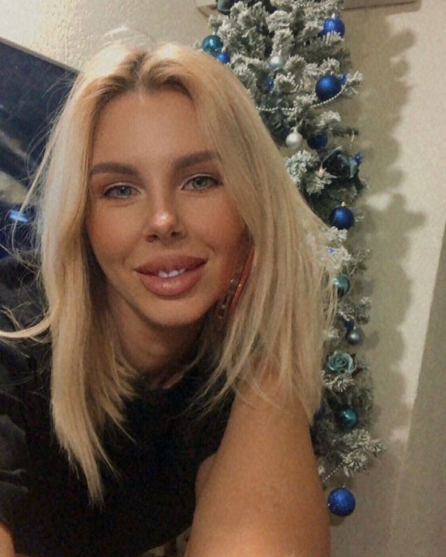 elenax138my в LOOKY. . Елена, АЛЁ! 
Кто там...