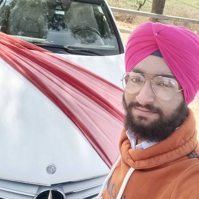 official_gurpreet.singh.12 в LOOKY. . null