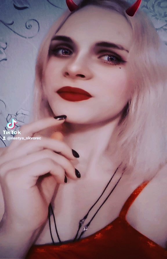 nastya_skvorec в LOOKY. #nastya_skvorec,#тикток,#блогер,#рек. #nastya_skvorec #тик...
