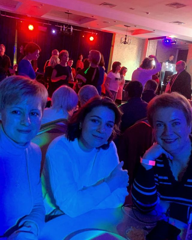 elena_lpnkna в LOOKY. #учителятожелюди,#отдыхатьнеработать,#выходной,#тусовочка,#когданеумеешьтанцевать. Туса-джуса ;-)💃🕺 #...