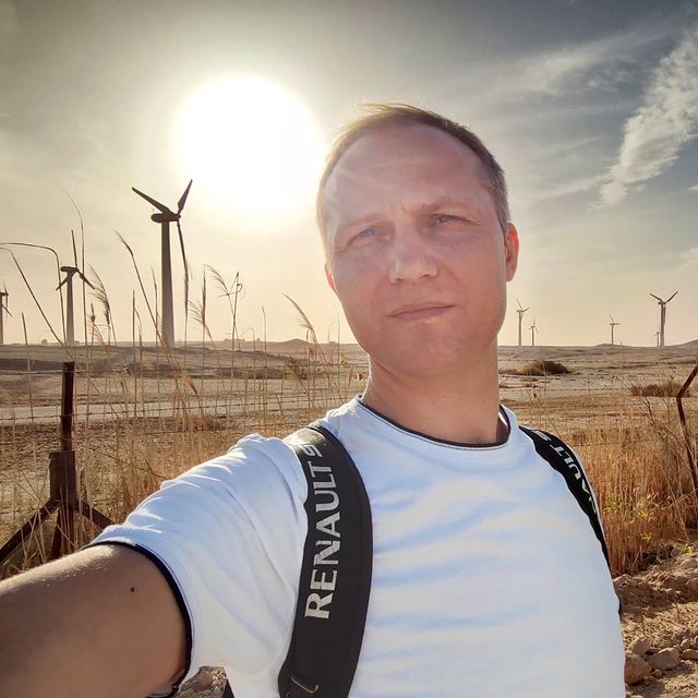 alexeyscheka в LOOKY. . null