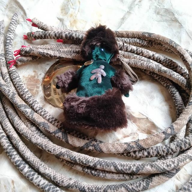 shamanstvo5 в LOOKY. #этношоп,#этномагазин,#шаманизм,#магазинэтно,#онгон#духзащитник,#обрядовый,#костюмшамана,#атрибутшамана,#магия#этноиркутск. ОНГОН "ЗОЛ ЗАЯАЧ"
Зо...
