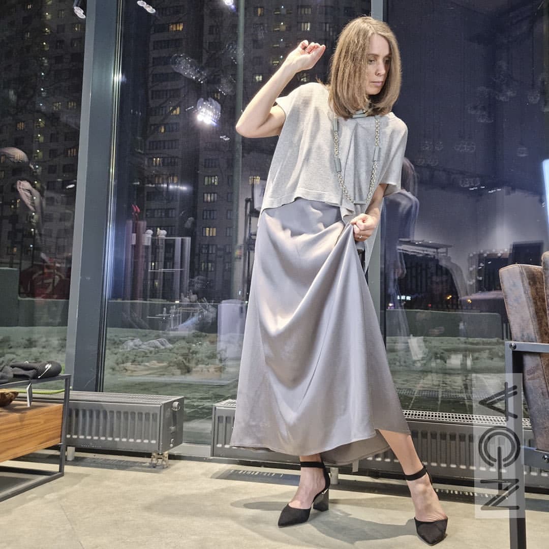 noa.fashion.salon в LOOKY — фото 3