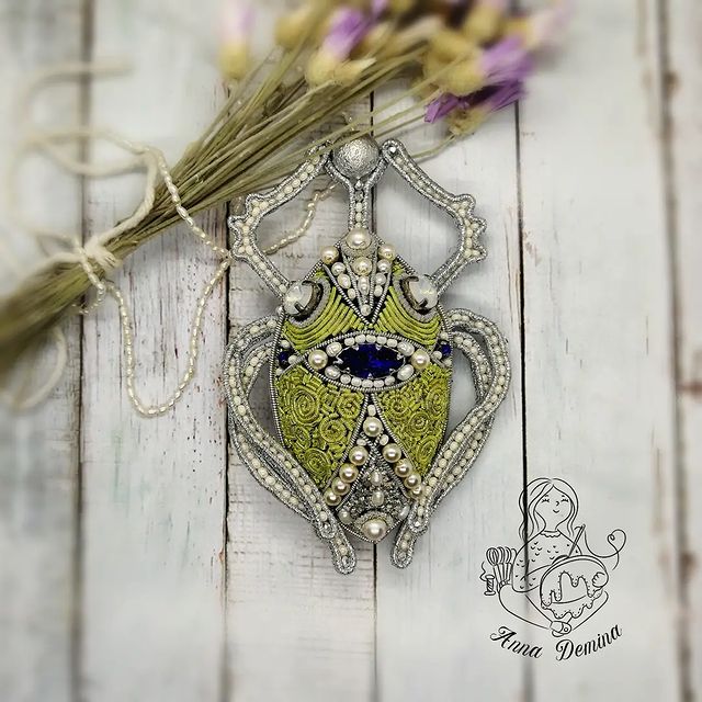 annademina1985 в LOOKY. #моиручкизлаторучки,#рукоделие,#ручнаяработа,#вышивка,#канитель,#magicsheba_mk,#magicsheba_class,#handmade,#embroidery,#брошьручнойработы,#мкброшь,#вышивкаброши,#жук. Всем добрый вечер 🤗...