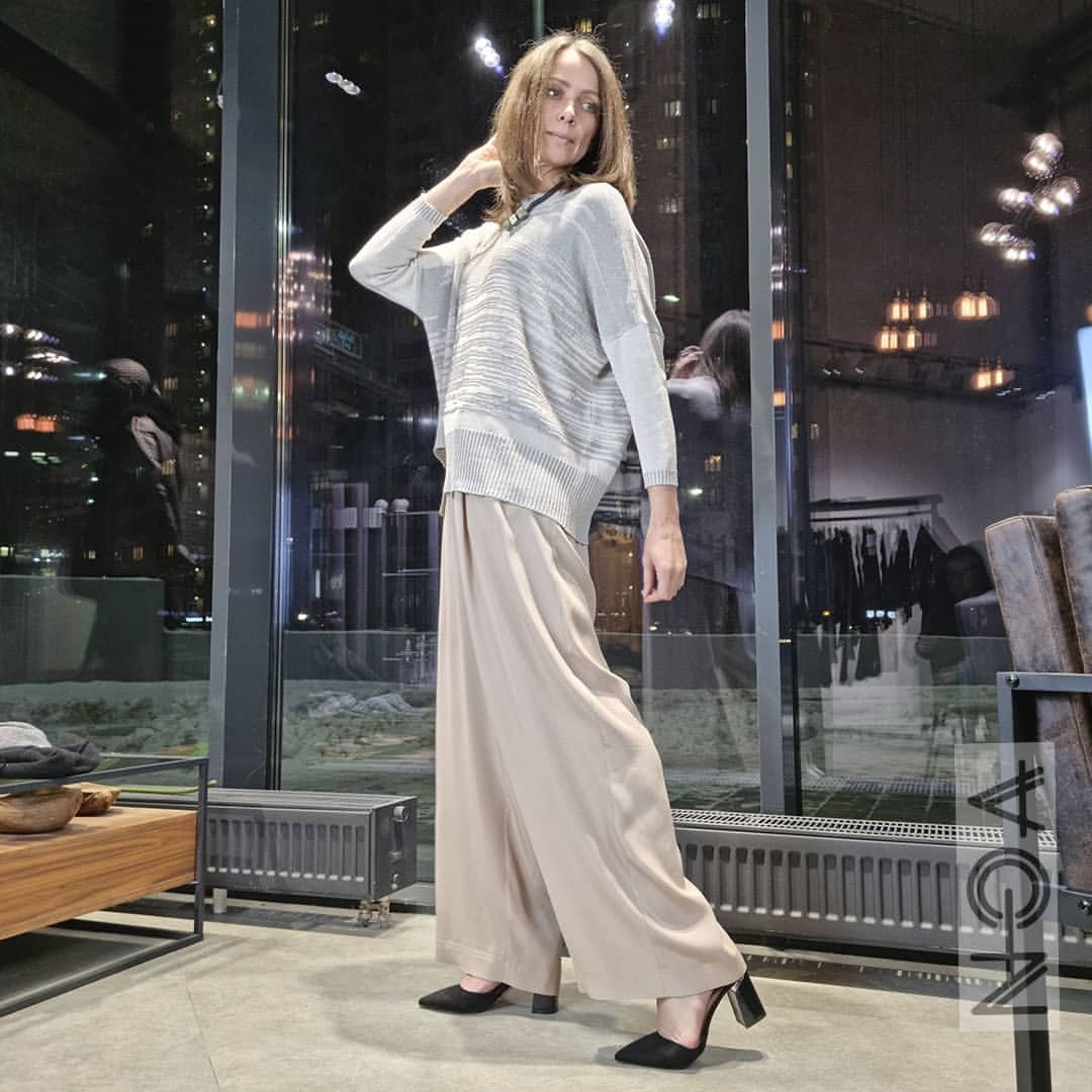 noa.fashion.salon в LOOKY — фото 4