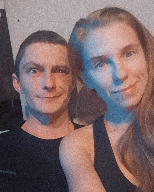 666adidaska666 в LOOKY. #семья,#моментыкульпиных,#мужижена,#женаимуж,#хорошийвечер,#выходной. /Мы иногда можем себ...