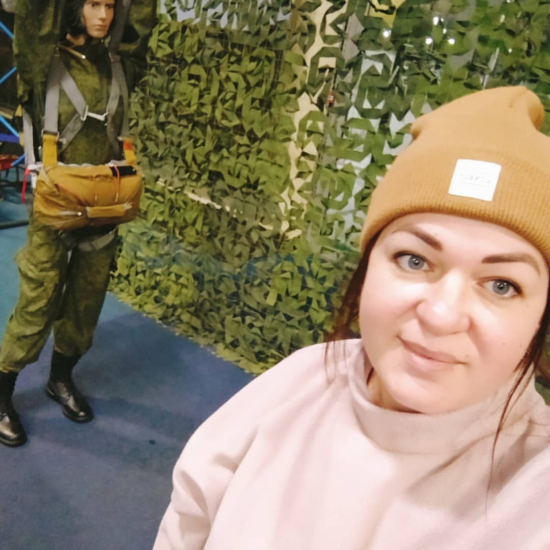 alenafox1988 в LOOKY. . Вся техника как 1941...
