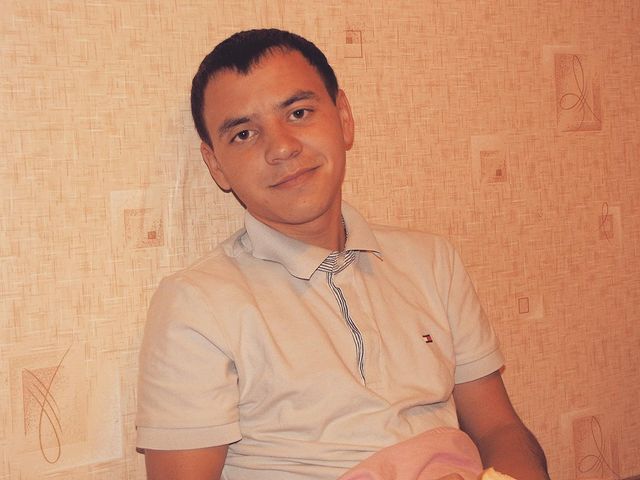 zhemanovkolyan92 в LOOKY. . Громкий смех родни у...