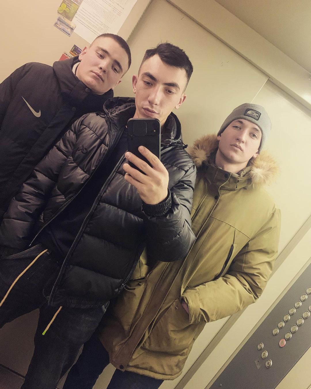 7pakulov7 in LOOKY. . +комент